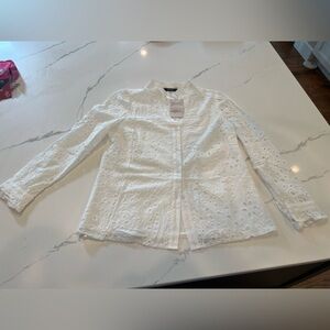 NWT Fashion Brand White Eyelet Women's Button Down Shirt - Size Medium